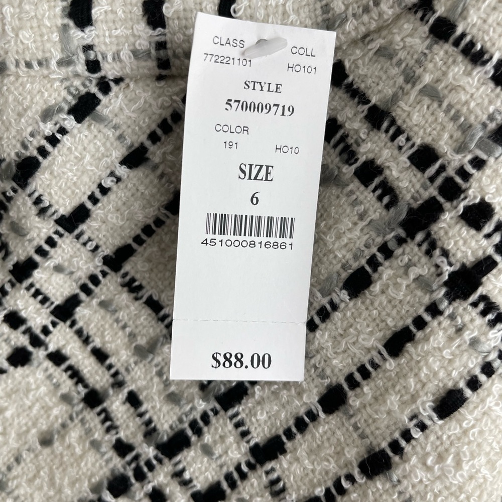 Brand new White House black market skirt suite set - Picture 2 of 4